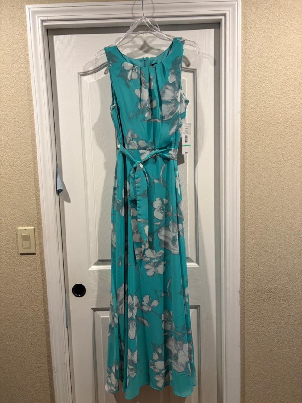 R & K Sleeveless Teal Floral Maxi Dress with Tie Waist NWT size 8 - Picture 4 of 7